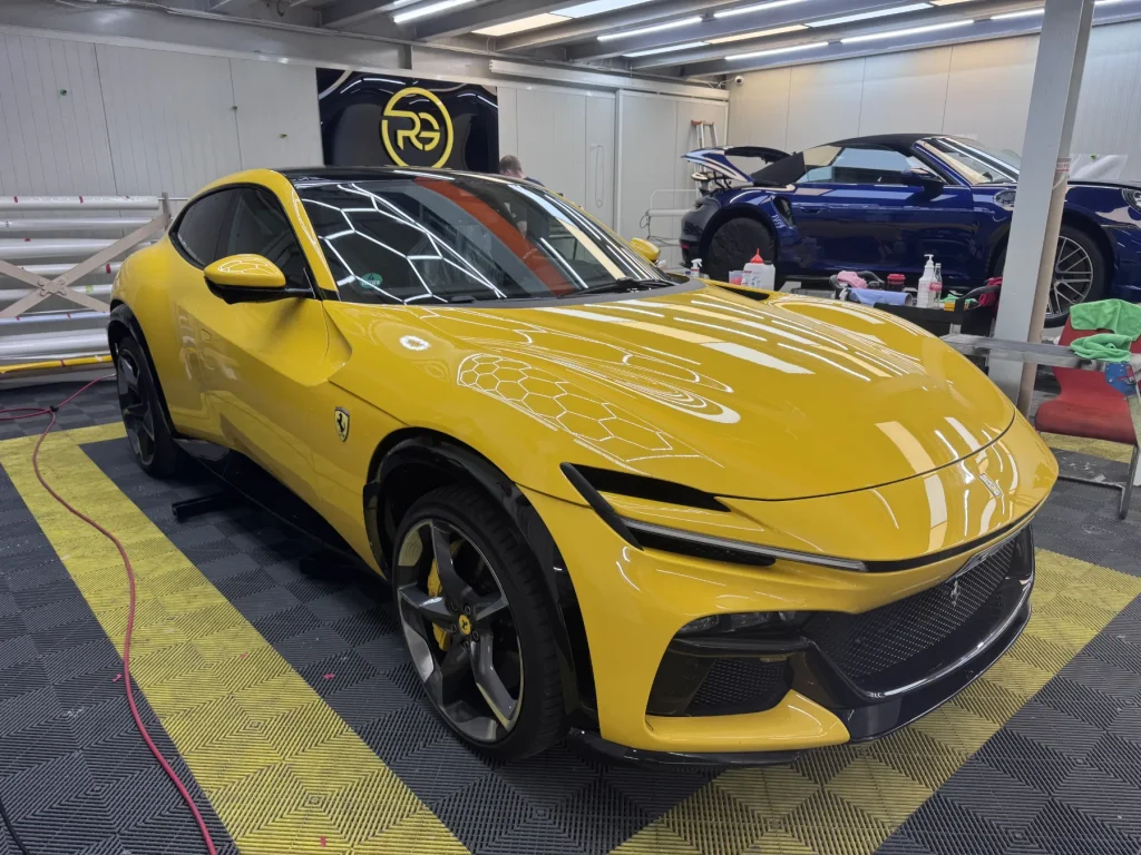 Ferrari Purosangue PPF Folie in München