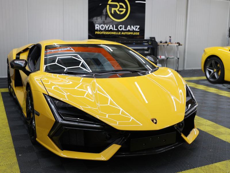 Lamborghini Revuelto Steinschlagschutzfolie Lackschutzfolie PPF Folierung München Kosten